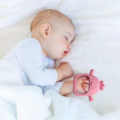 Anneau de Dentition Bébé Silicone | Gant d'Amour™ Poule – Image 2