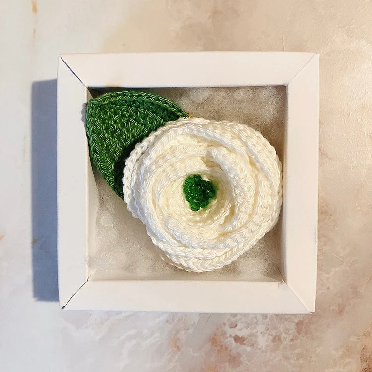 Collier en crochet avec fleur rose – Image 6