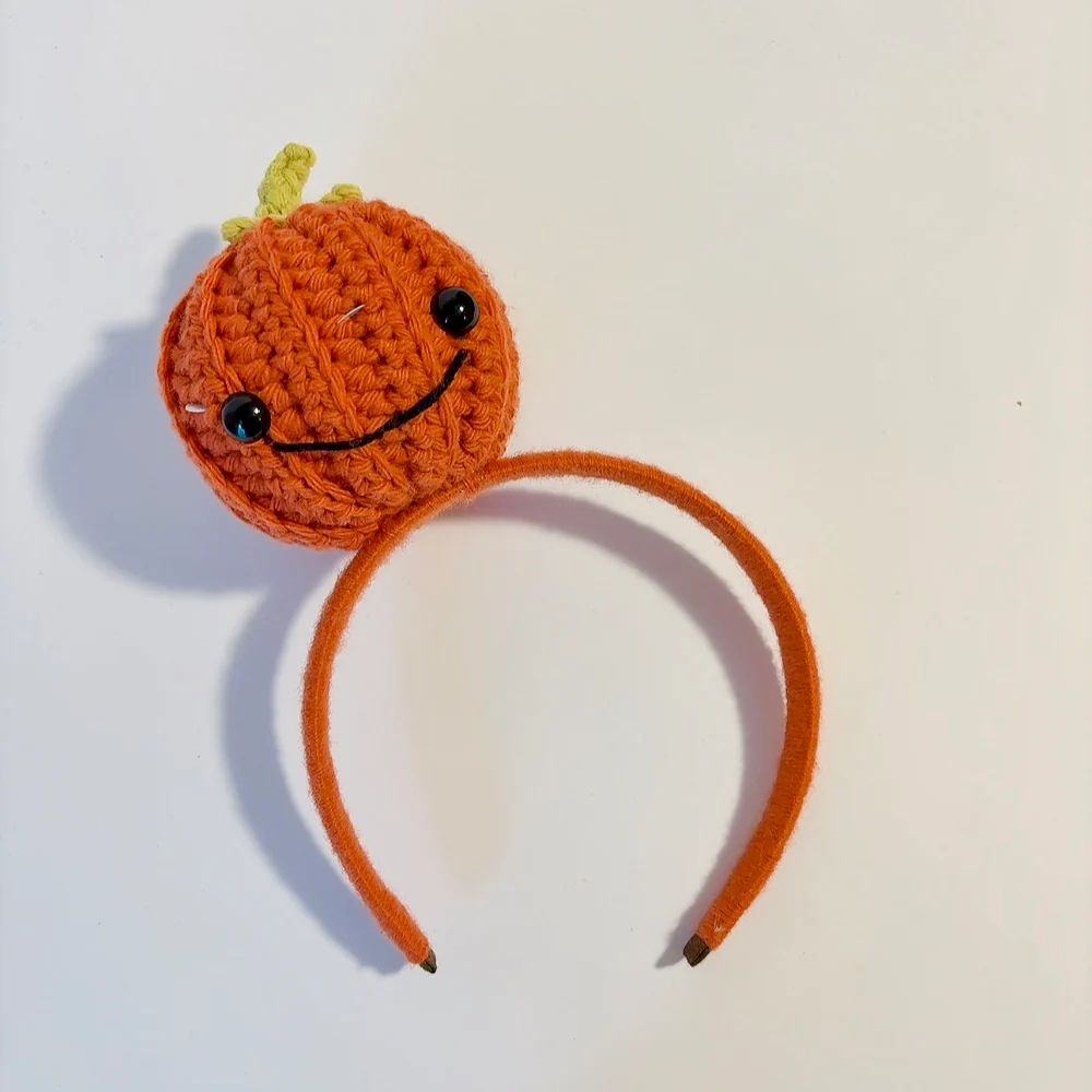 Serre-Tête Crochet Lumineux "Citrouille Souriante" – Image 6