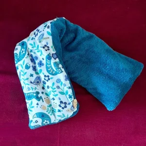 Bouillotte Longue pour le Cou Douce Bleue – Graines de Lin Bio