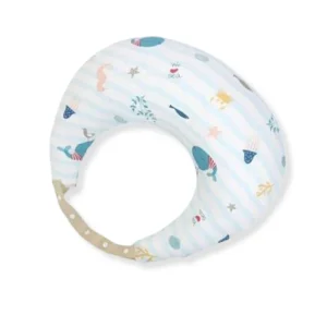 Coussin d'allaitement position bébé