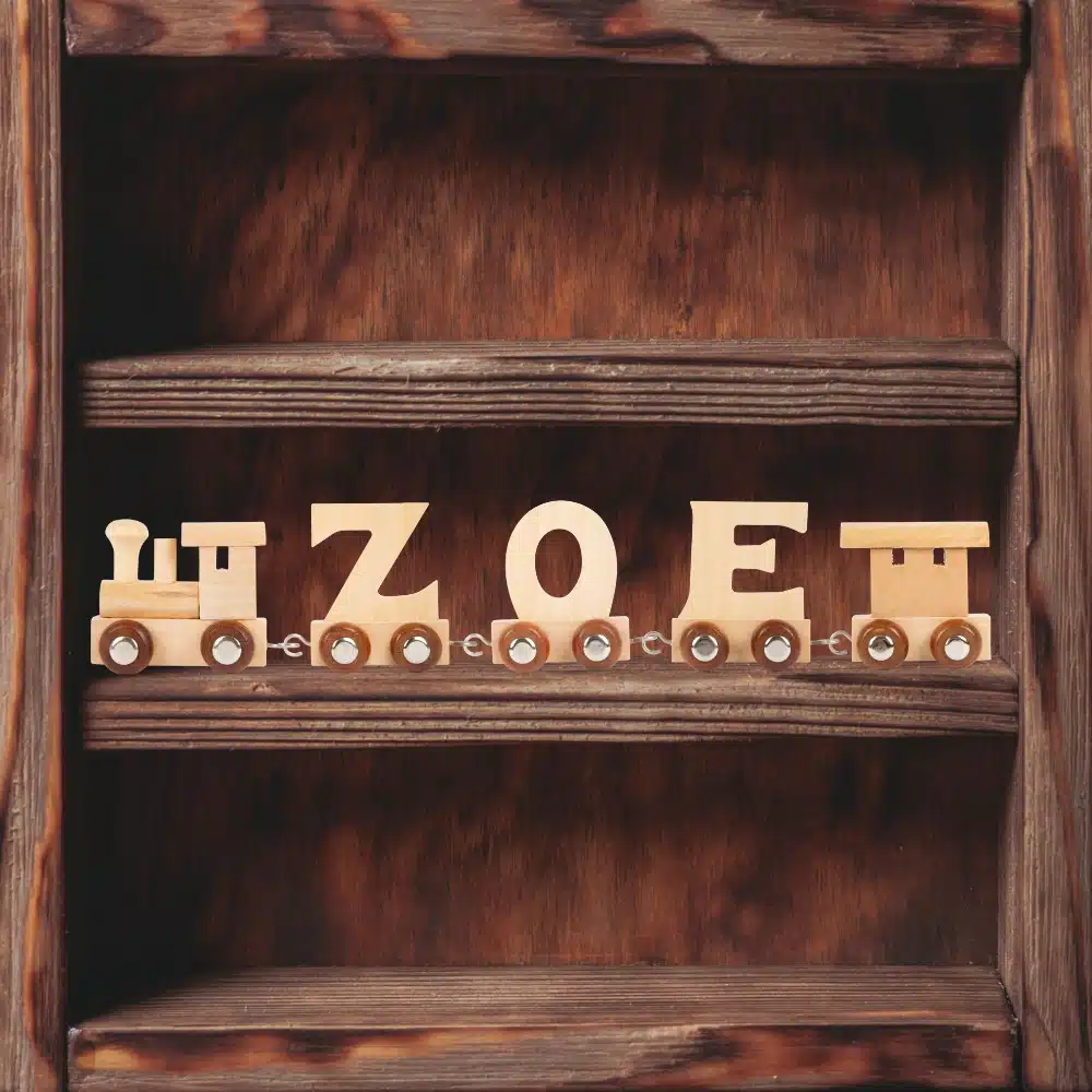 Lettres train naturelles en bois – Image 2