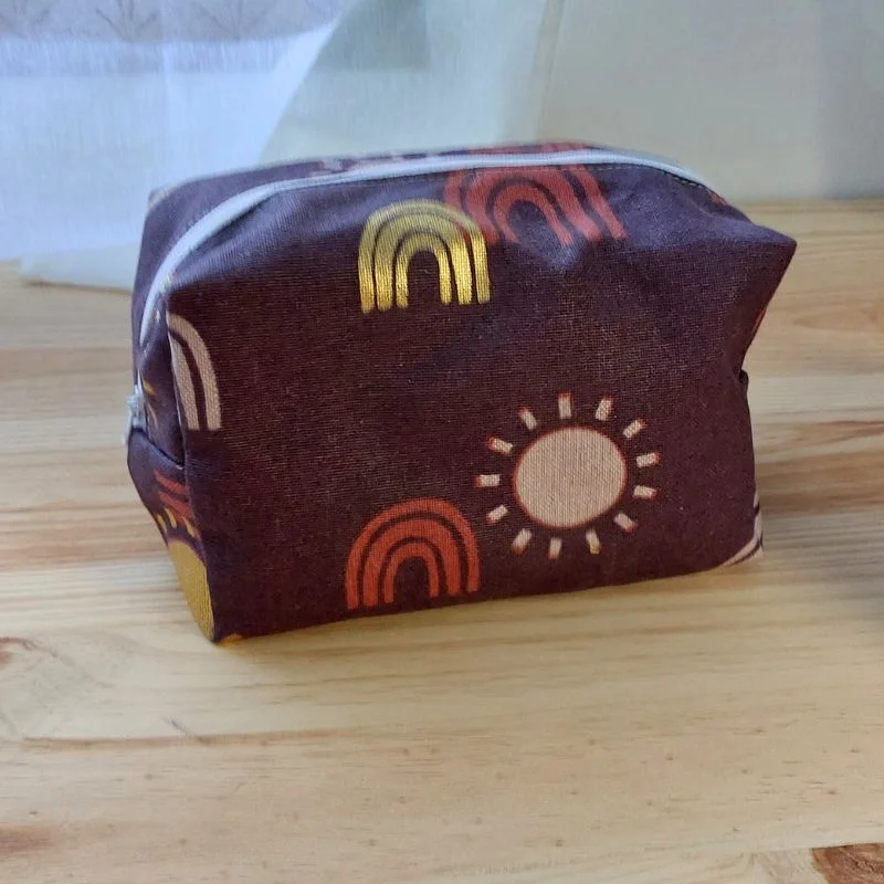 Trousse de toilette personnalisée avec étiquette en bois – Pour enfants et adultes – Image 4